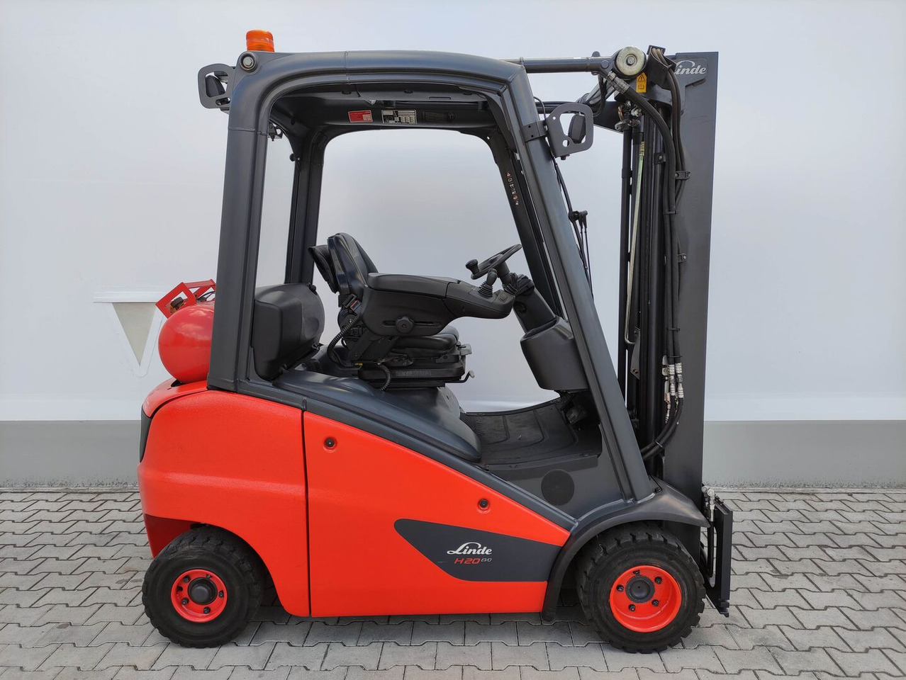 Linde H20T-01-391 EVO - Motostivuitor: Foto 2 Linde H20T-01-391 EVO - Motostivuitor: Foto 2