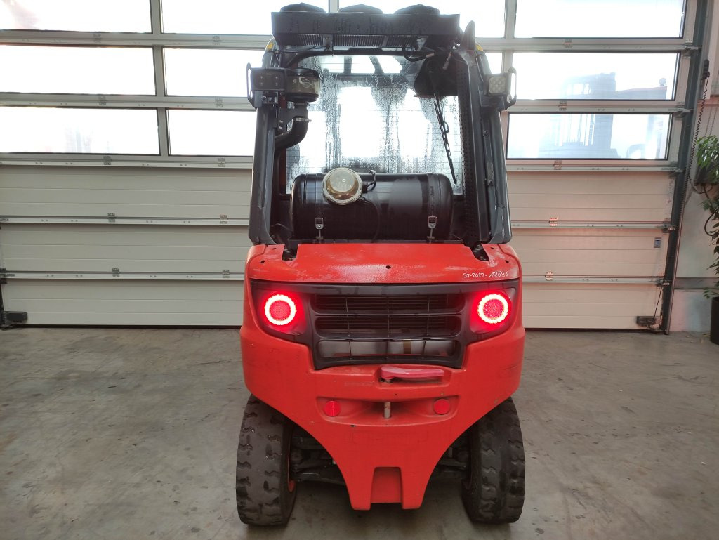 Linde H25T-02-392 EVO - Motostivuitor: Foto 4 Linde H25T-02-392 EVO - Motostivuitor: Foto 4