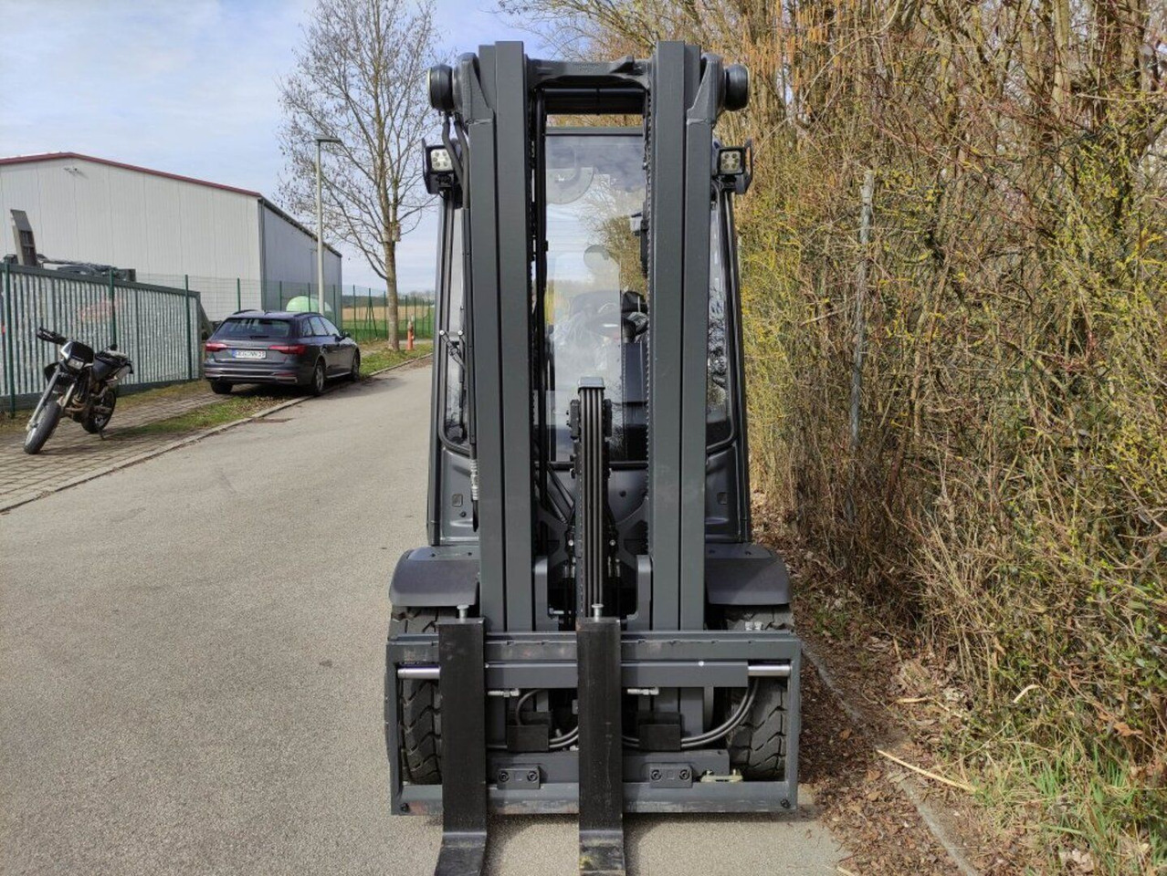 Linde H30D-01-1202 - Stivuitor diesel: Foto 4 Linde H30D-01-1202 - Stivuitor diesel: Foto 4