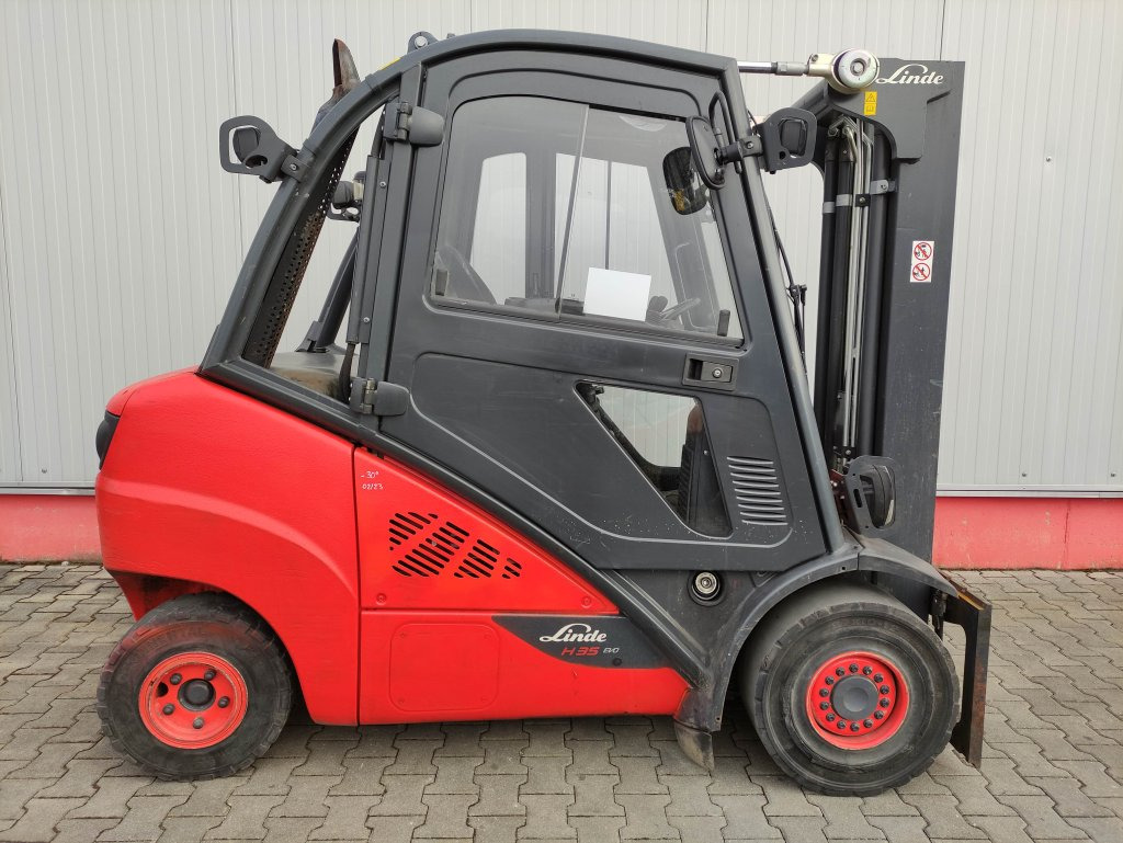 Linde H35D-02-393-EVO - Stivuitor diesel: Foto 2 Linde H35D-02-393-EVO - Stivuitor diesel: Foto 2