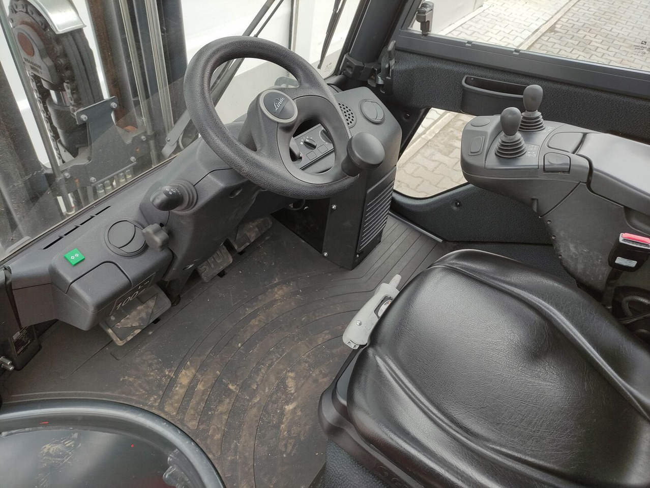 Linde H45D-02-394 EVO - Stivuitor diesel: Foto 5 Linde H45D-02-394 EVO - Stivuitor diesel: Foto 5