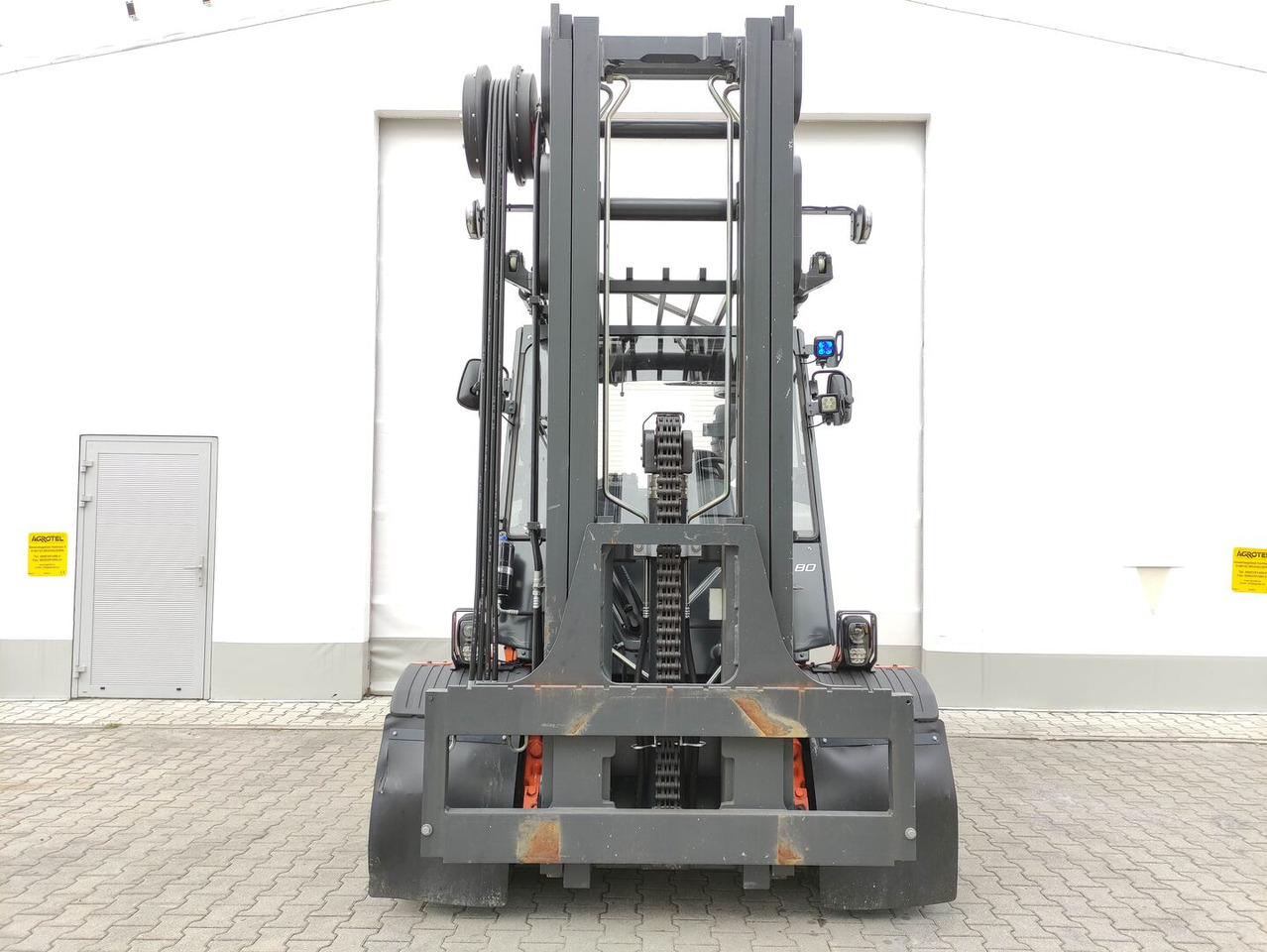 Linde H80D-03/900-396/EVO - Stivuitor diesel: Foto 3 Linde H80D-03/900-396/EVO - Stivuitor diesel: Foto 3
