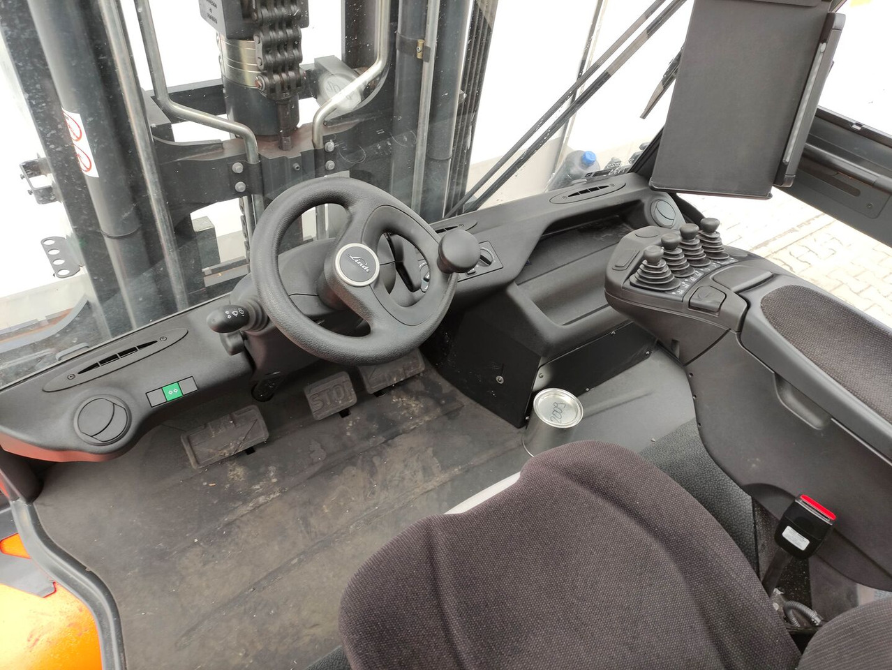 Linde H80D-03/900-396/EVO - Stivuitor diesel: Foto 5 Linde H80D-03/900-396/EVO - Stivuitor diesel: Foto 5