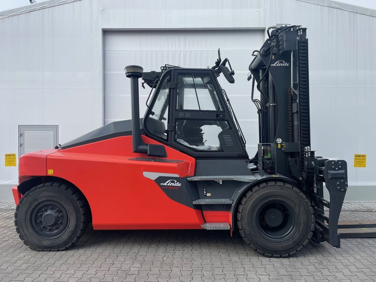 Linde HT160DS-1411 - Stivuitor diesel: Foto 3 Linde HT160DS-1411 - Stivuitor diesel: Foto 3