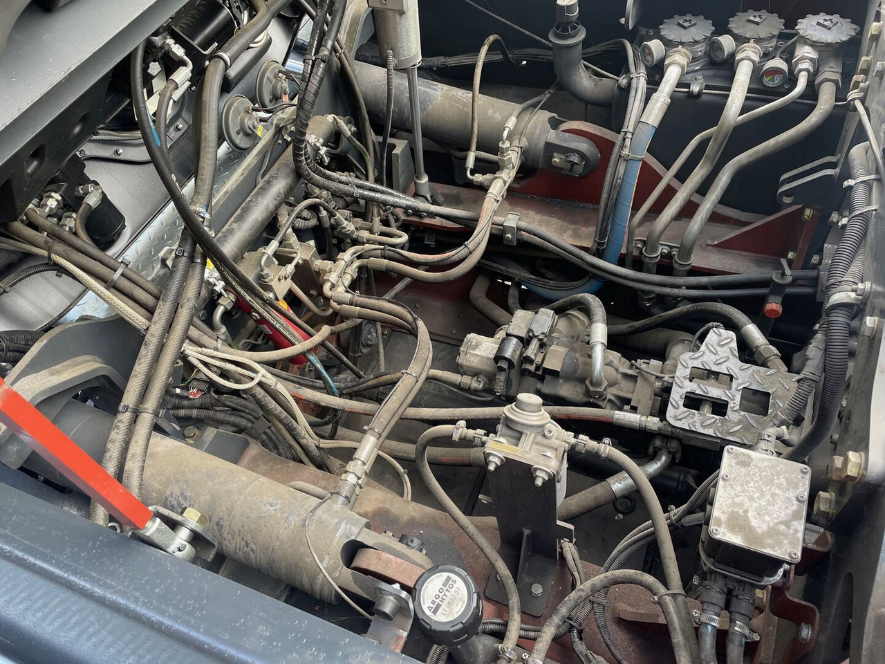 Linde HT160DS-1411 - Stivuitor diesel: Foto 2 Linde HT160DS-1411 - Stivuitor diesel: Foto 2