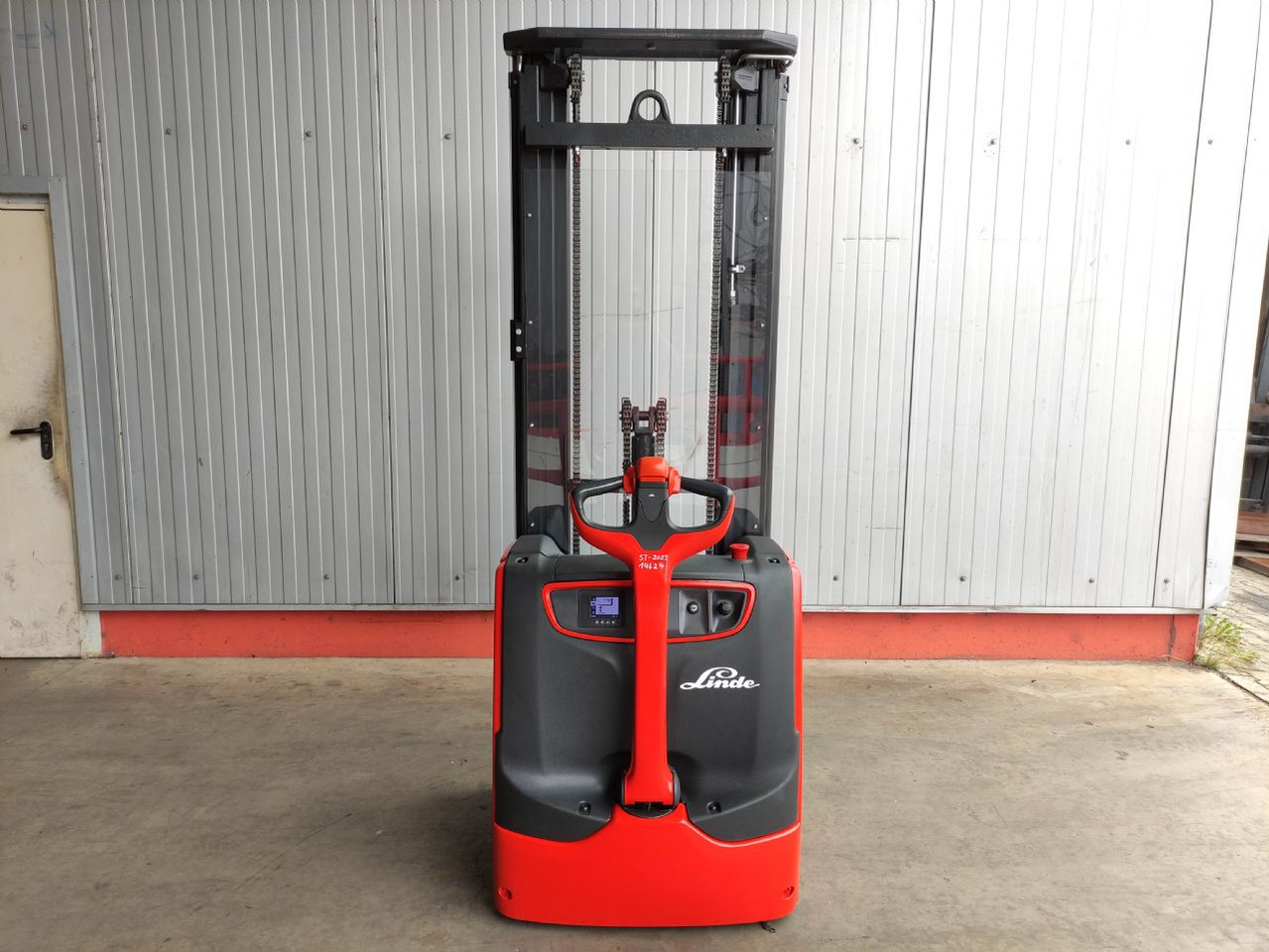 Linde L14i-1173 - Transpalet la mare înălţime: Foto 4 Linde L14i-1173 - Transpalet la mare înălţime: Foto 4