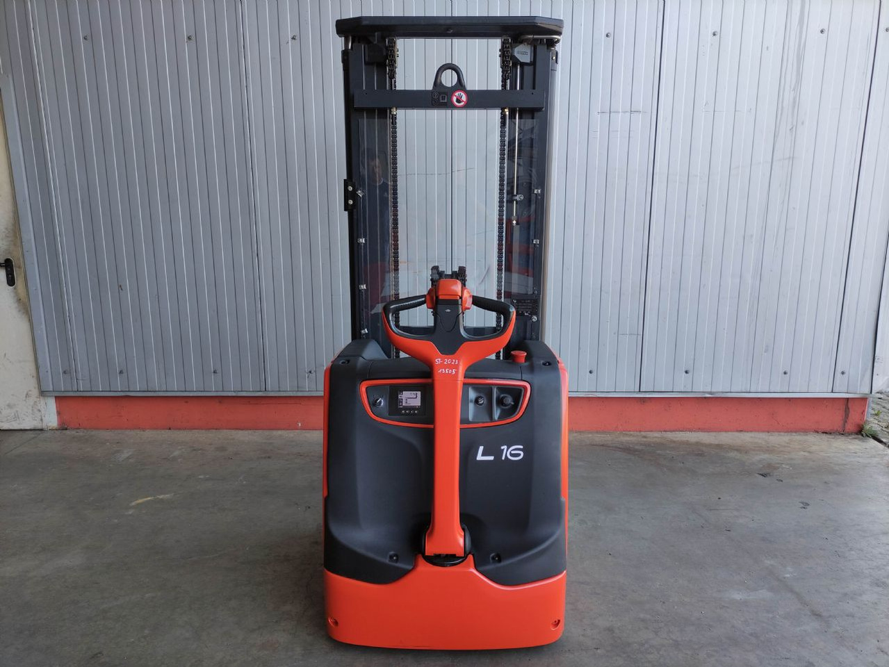 Linde L16-1173 (LACK NEU) - Transpalet la mare înălţime: Foto 4 Linde L16-1173 (LACK NEU) - Transpalet la mare înălţime: Foto 4