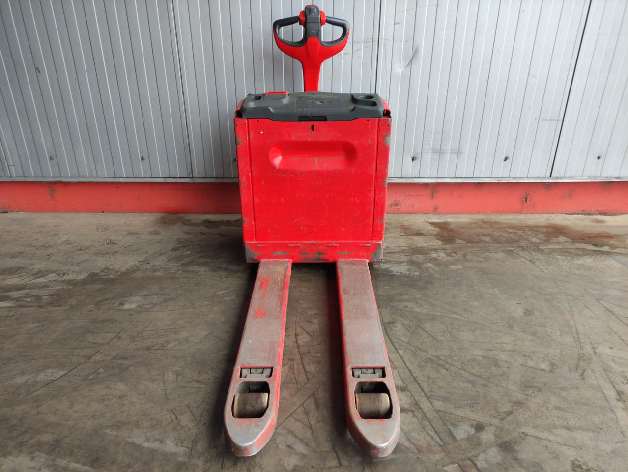 Linde T16-1152 - Transpalet la mare înălţime: Foto 3 Linde T16-1152 - Transpalet la mare înălţime: Foto 3