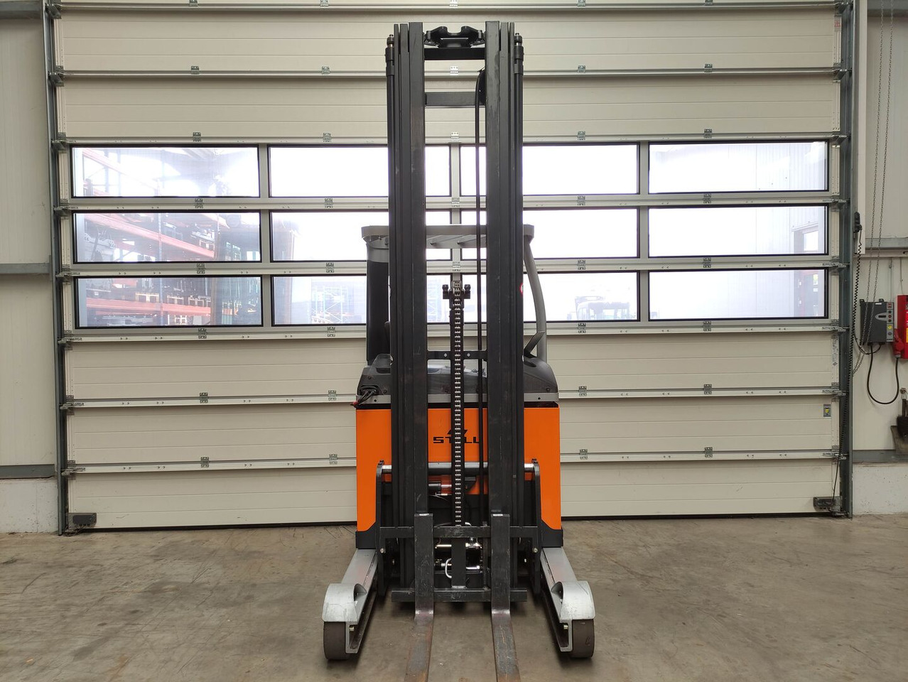 Still FM-X14 - Stivuitor cu catarg retractabil: Foto 3 Still FM-X14 - Stivuitor cu catarg retractabil: Foto 3