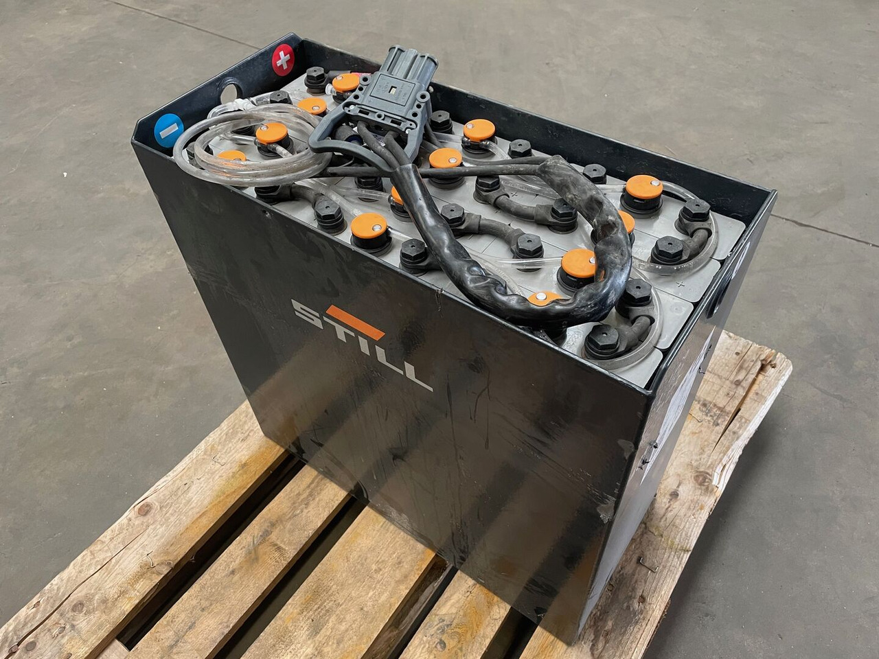 Sunlight I 24 Volt I 3 PzS 375 - Acumulator pentru Stivuitor: Foto 1 Sunlight I 24 Volt I 3 PzS 375 - Acumulator pentru Stivuitor: Foto 1
