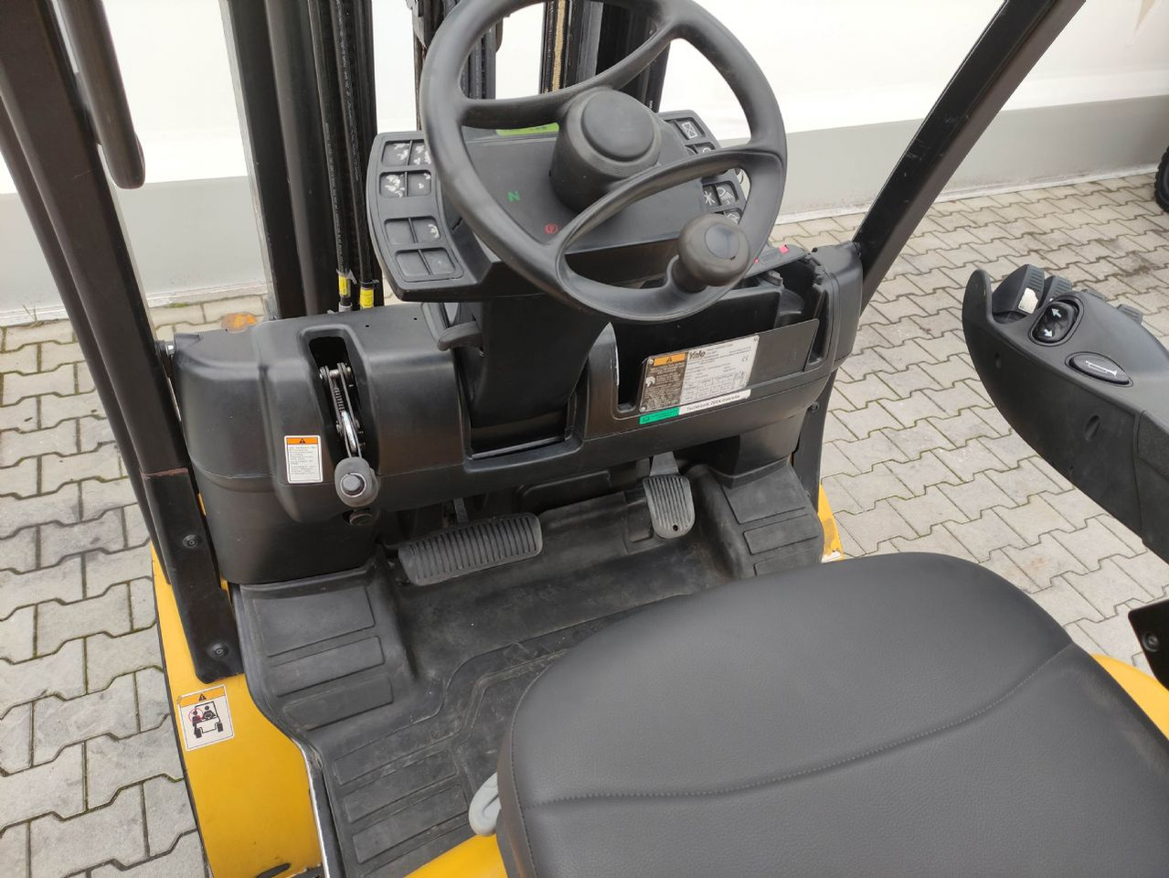 Yale GDP35VXE2445 - Stivuitor diesel: Foto 5 Yale GDP35VXE2445 - Stivuitor diesel: Foto 5