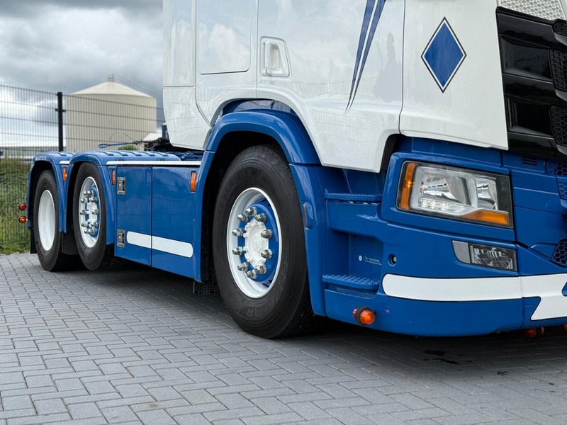 Scania R450 SHOW TRUCK, INTERIOR, STEERING, RETARDER, 570.000 KM. - Cap tractor: Foto 4 Scania R450 SHOW TRUCK, INTERIOR, STEERING, RETARDER, 570.000 KM. - Cap tractor: Foto 4