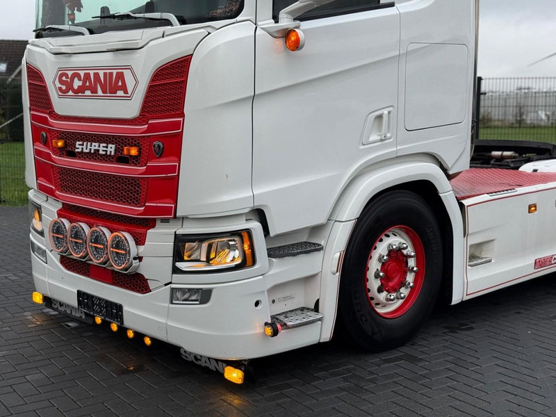 Scania R500 NGS SHOWTRUCK, 2.95WB, HYDRAULIEK, VOLLUCHT, OLD SCHOOL. - Cap tractor: Foto 4 Scania R500 NGS SHOWTRUCK, 2.95WB, HYDRAULIEK, VOLLUCHT, OLD SCHOOL. - Cap tractor: Foto 4