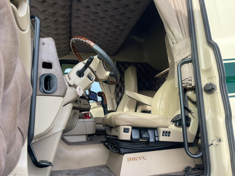 Leasing de Scania R580 SHOW TRUCK, SPECIAL INTERIOR, FULL AIR, RETARDER. Scania R580 SHOW TRUCK, SPECIAL INTERIOR, FULL AIR, RETARDER.: Foto 19