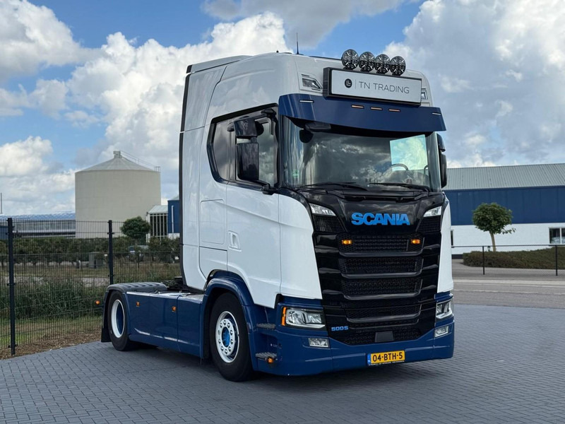 Scania S500 SMART TACHO 2, FULL AIR, 80% TIRES, LEATHER, 2X TANK, RETARDER, TOP! - Cap tractor: Foto 1 Scania S500 SMART TACHO 2, FULL AIR, 80% TIRES, LEATHER, 2X TANK, RETARDER, TOP! - Cap tractor: Foto 1