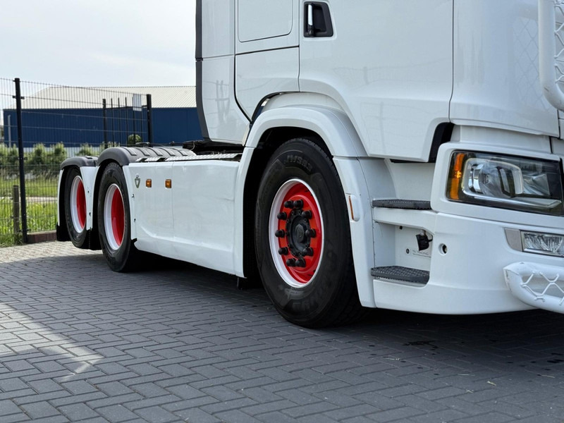 Scania S580 VOLLUCHT, PTO, LEER, RETARDER, TV, 3.15WB, BULLBAR. - Cap tractor: Foto 2 Scania S580 VOLLUCHT, PTO, LEER, RETARDER, TV, 3.15WB, BULLBAR. - Cap tractor: Foto 2
