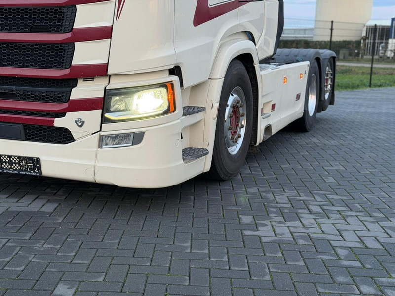 Scania S650 V8 NGS HYDRAULIEK, 3.35WB, VOLLUCHT, ALCOA, KING OF THE ROAD. - Cap tractor: Foto 5 Scania S650 V8 NGS HYDRAULIEK, 3.35WB, VOLLUCHT, ALCOA, KING OF THE ROAD. - Cap tractor: Foto 5