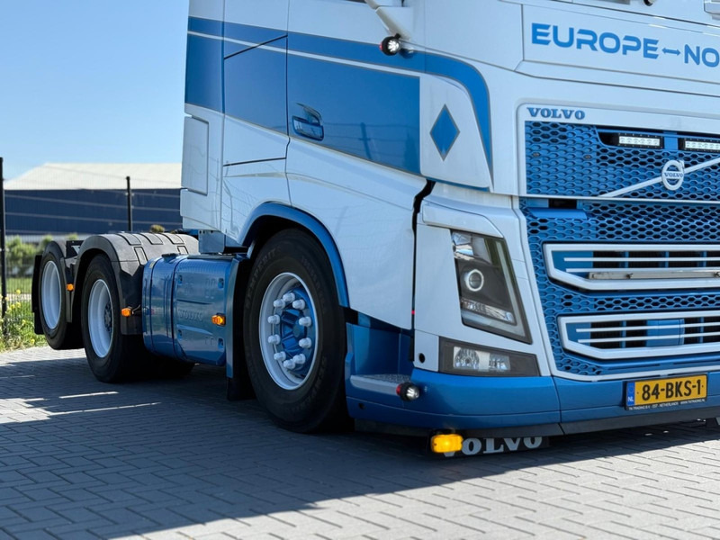 Volvo FH 16.750 FULL AIR, LEATHER, SHOW, TOP CONDITION, XL CABINE. - Cap tractor: Foto 4 Volvo FH 16.750 FULL AIR, LEATHER, SHOW, TOP CONDITION, XL CABINE. - Cap tractor: Foto 4