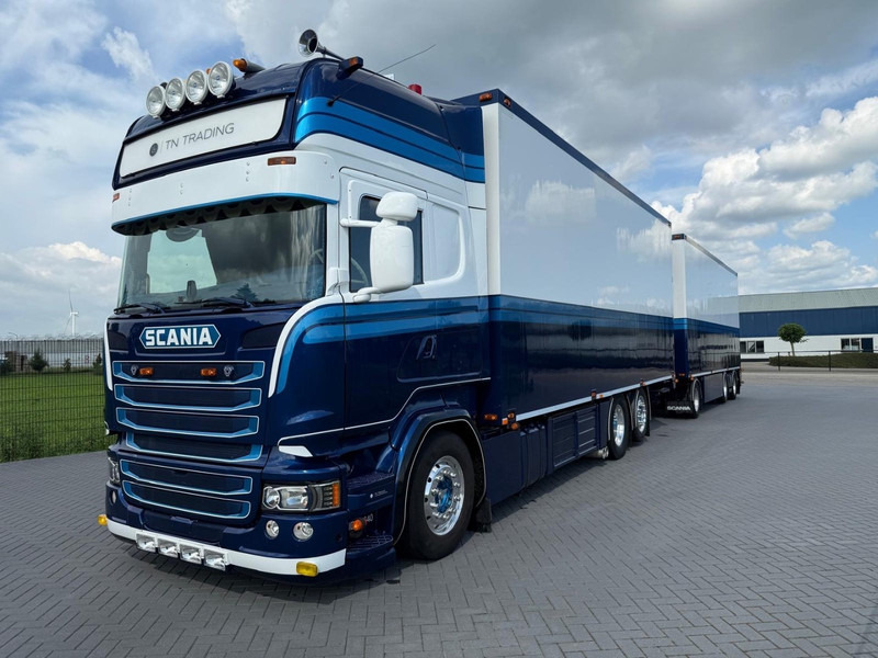 Scania R450 SHOW COMBI, SPECIAL INTERIOR, LIKE NEW, LOW MILEAGE. - Camion furgon: Foto 2 Scania R450 SHOW COMBI, SPECIAL INTERIOR, LIKE NEW, LOW MILEAGE. - Camion furgon: Foto 2