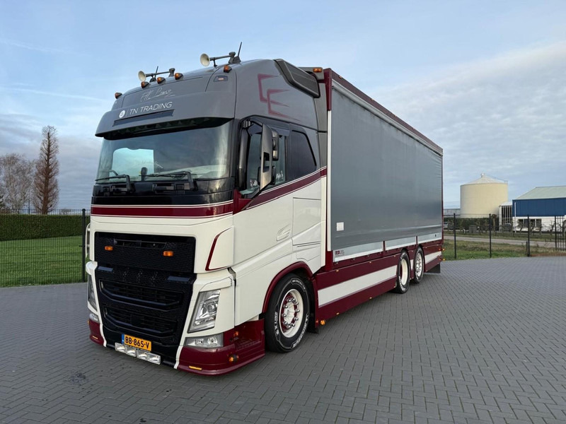 Volvo FH 13.500XL SHOW TRUCK, SPECIAL INTERIOR, TOP STAAT, VOLLUCHT, LAGE KM. - Camion furgon: Foto 3 Volvo FH 13.500XL SHOW TRUCK, SPECIAL INTERIOR, TOP STAAT, VOLLUCHT, LAGE KM. - Camion furgon: Foto 3