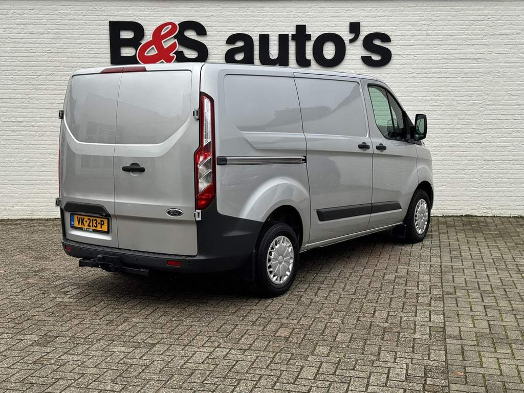 Ford Transit Custom-270 2.2 TDCI L1H1 Trend Cruise control Airco Winterpack Parkeersensoren v/a Achteruitrijcamera Bluetooth - Dubă: Foto 2 Ford Transit Custom-270 2.2 TDCI L1H1 Trend Cruise control Airco Winterpack Parkeersensoren v/a Achteruitrijcamera Bluetooth - Dubă: Foto 2