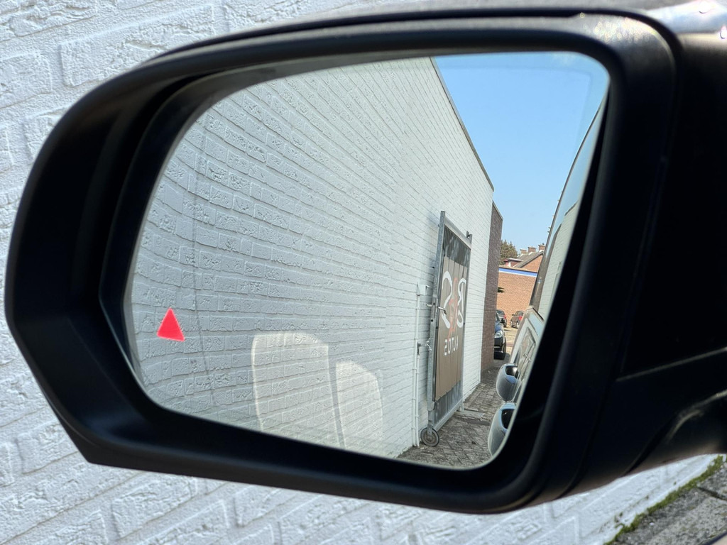 Mercedes-Benz V-Klasse-300d L3 Avantgarde AMG 360 Camera Burmester Groot scherm Adaptieve cruise - Autoutilitară cabină dublă: Foto 4 Mercedes-Benz V-Klasse-300d L3 Avantgarde AMG 360 Camera Burmester Groot scherm Adaptieve cruise - Autoutilitară cabină dublă: Foto 4