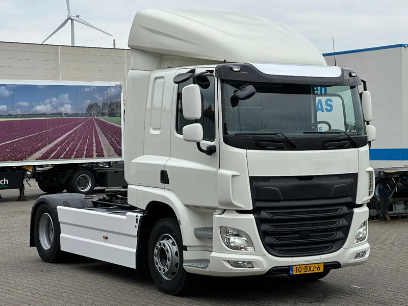DAF CF EMOSS 5028 100% ELECTRIC - Cap tractor: Foto 2 DAF CF EMOSS 5028 100% ELECTRIC - Cap tractor: Foto 2