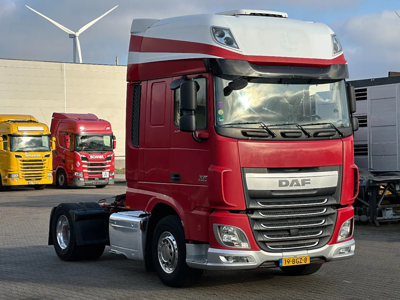 DAF XF 440 SSC Euro 6 / *ADR* Alcoa / Smart Tacho / Apk - Cap tractor: Foto 2 DAF XF 440 SSC Euro 6 / *ADR* Alcoa / Smart Tacho / Apk - Cap tractor: Foto 2