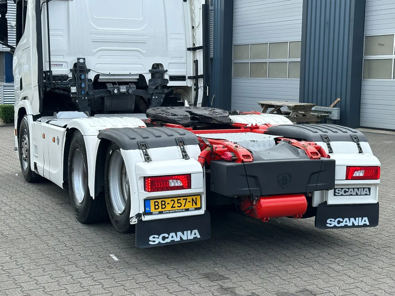 Scania R650 V8 6x2 Boogie / Retarder / 2 Tank / Full Air / Full Spoiler - Cap tractor: Foto 5 Scania R650 V8 6x2 Boogie / Retarder / 2 Tank / Full Air / Full Spoiler - Cap tractor: Foto 5