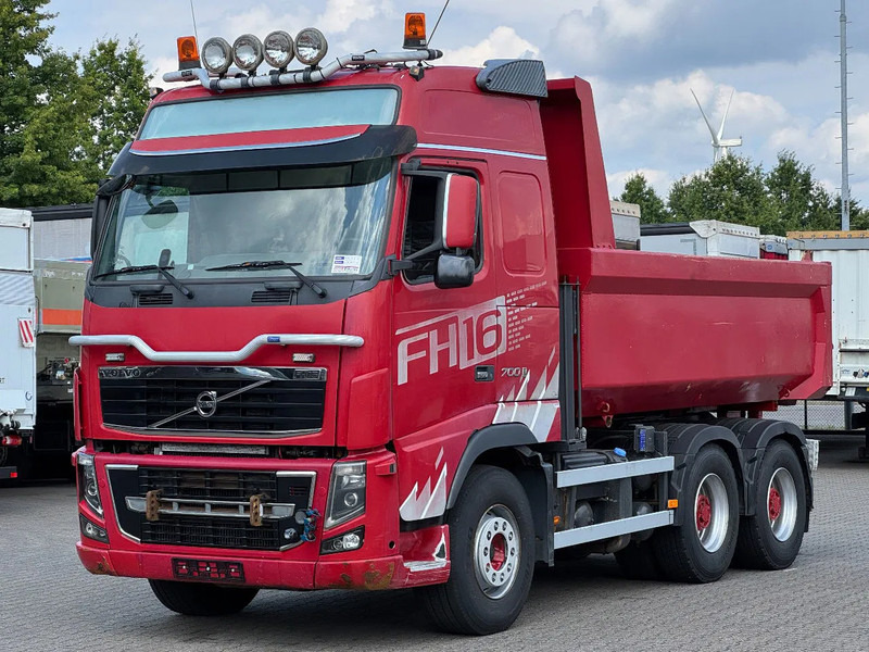 Volvo FH 16.700 6x4 Tipper And Tractor Combi / Retarder / Euro 5 - Cap tractor: Foto 4 Volvo FH 16.700 6x4 Tipper And Tractor Combi / Retarder / Euro 5 - Cap tractor: Foto 4