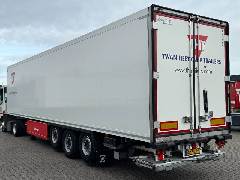 Krone Carrier Vector 1550 / Ov-Laadklep / Lift-As / Apk 11-2026! Low hours! - Semiremorcă frigider: Foto 5 Krone Carrier Vector 1550 / Ov-Laadklep / Lift-As / Apk 11-2026! Low hours! - Semiremorcă frigider: Foto 5
