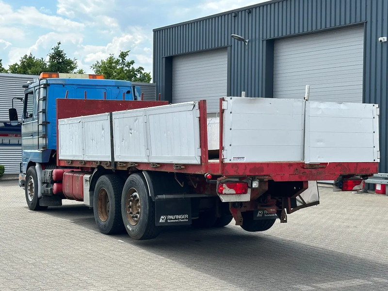 Scania R143-500 V8 6x2 Retarder Full Air Euro 1 - Camion platformă: Foto 4 Scania R143-500 V8 6x2 Retarder Full Air Euro 1 - Camion platformă: Foto 4