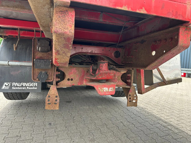 Scania R143-500 V8 6x2 Retarder Full Air Euro 1 - Camion platformă: Foto 5 Scania R143-500 V8 6x2 Retarder Full Air Euro 1 - Camion platformă: Foto 5