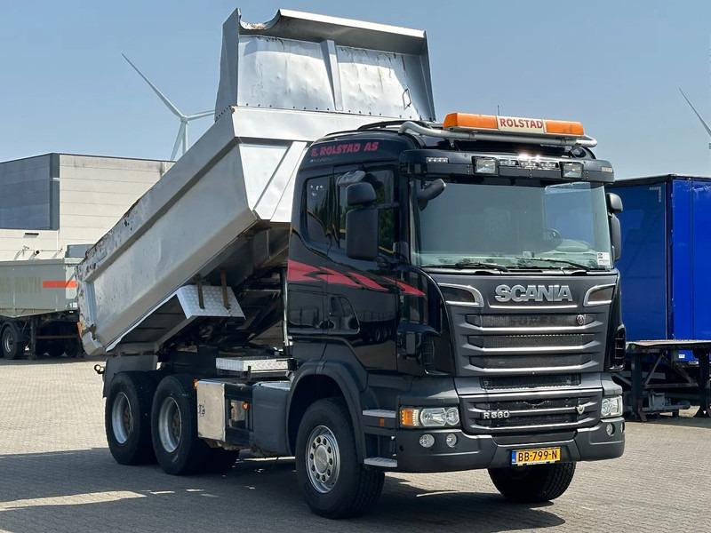 Scania R560 V8 6x4 Tipper / Big Axle / Full Steel / Euro 5 / Retarder - Camion basculantă: Foto 2 Scania R560 V8 6x4 Tipper / Big Axle / Full Steel / Euro 5 / Retarder - Camion basculantă: Foto 2