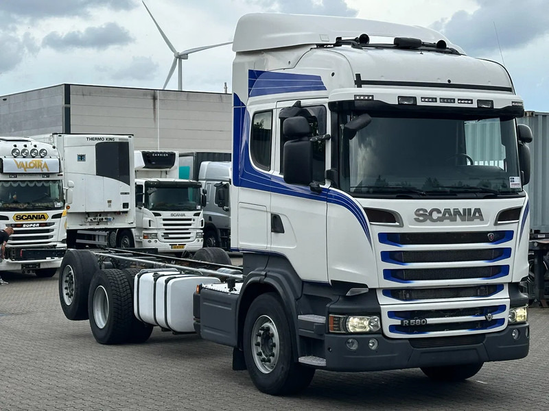 Scania R580 V8 6x2*4 Chassis Retarder Full Air 4.90 Wb Euro 6 - Camion şasiu: Foto 3 Scania R580 V8 6x2*4 Chassis Retarder Full Air 4.90 Wb Euro 6 - Camion şasiu: Foto 3