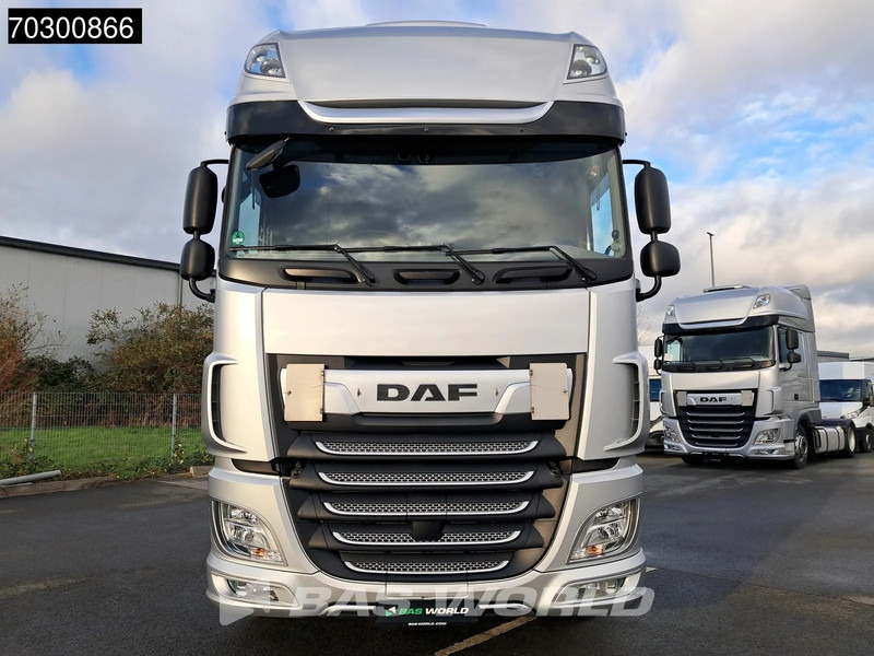 DAF XF 480 4X2 SSC Retarder 2xTanks ACC LED Standklima Euro 6 - Cap tractor: Foto 3 DAF XF 480 4X2 SSC Retarder 2xTanks ACC LED Standklima Euro 6 - Cap tractor: Foto 3