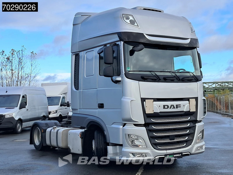 DAF XF 480 4X2 SSC Retarder Mega 2xTanks ACC LED Standklima Euro 6 - Cap tractor: Foto 2 DAF XF 480 4X2 SSC Retarder Mega 2xTanks ACC LED Standklima Euro 6 - Cap tractor: Foto 2