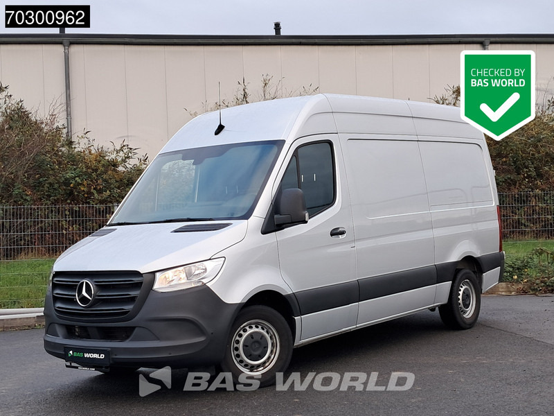 Mercedes-Benz Sprinter 315 CDI Automatik L2H2 150PS Klima Kamera Parkensensoren MBUX CarPlay Euro6 L2 A/C - Autoutilitară compactă: Foto 1 Mercedes-Benz Sprinter 315 CDI Automatik L2H2 150PS Klima Kamera Parkensensoren MBUX CarPlay Euro6 L2 A/C - Autoutilitară compactă: Foto 1