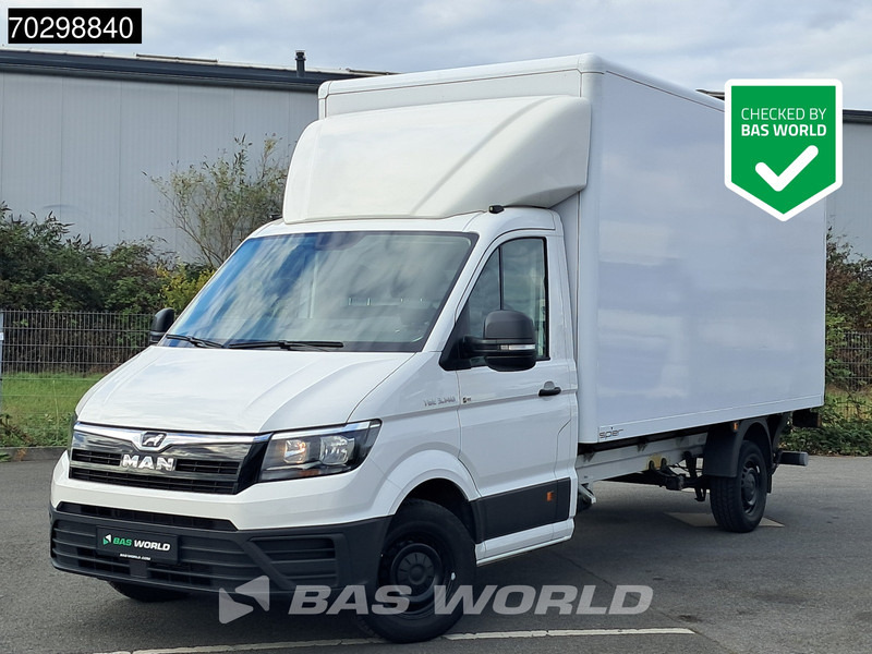Volkswagen Crafter 140pk Ladebordwand Automatik 140PS Koffer Kamera Tempomat Klima Euro6 20m3 A/C Cruise control - Autoutilitară box: Foto 1 Volkswagen Crafter 140pk Ladebordwand Automatik 140PS Koffer Kamera Tempomat Klima Euro6 20m3 A/C Cruise control - Autoutilitară box: Foto 1