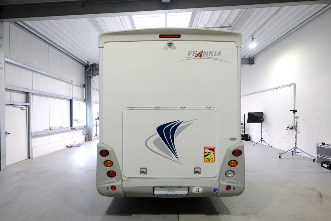 Frankia T 730 BD Comfort Class/Automatik/Festbett/Klima - Autorulotă semi-integrată: Foto 5 Frankia T 730 BD Comfort Class/Automatik/Festbett/Klima - Autorulotă semi-integrată: Foto 5