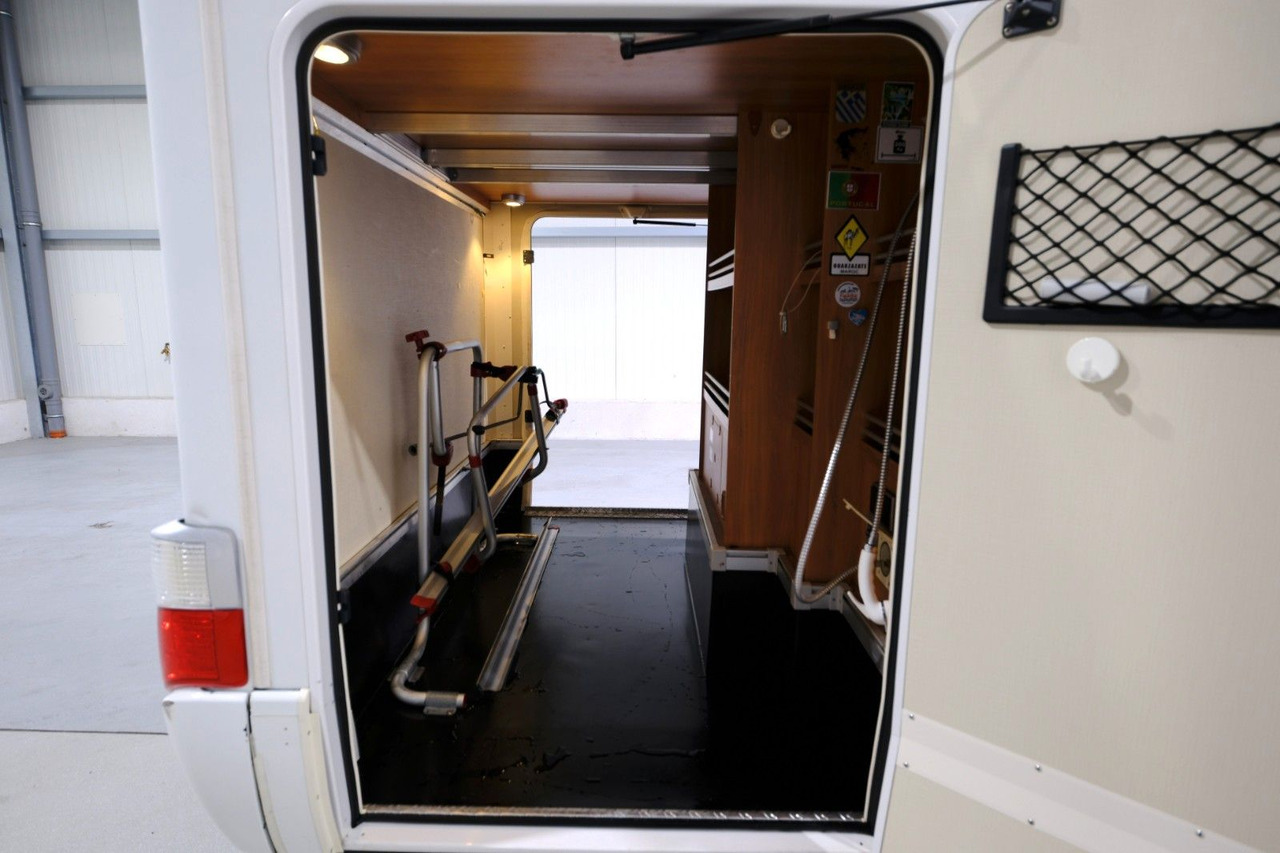 HYMER / ERIBA / HYMERCAR ML-T 540 / Automatik / Festbett / PREISKNALLER - Autorulotă semi-integrată: Foto 5 HYMER / ERIBA / HYMERCAR ML-T 540 / Automatik / Festbett / PREISKNALLER - Autorulotă semi-integrată: Foto 5