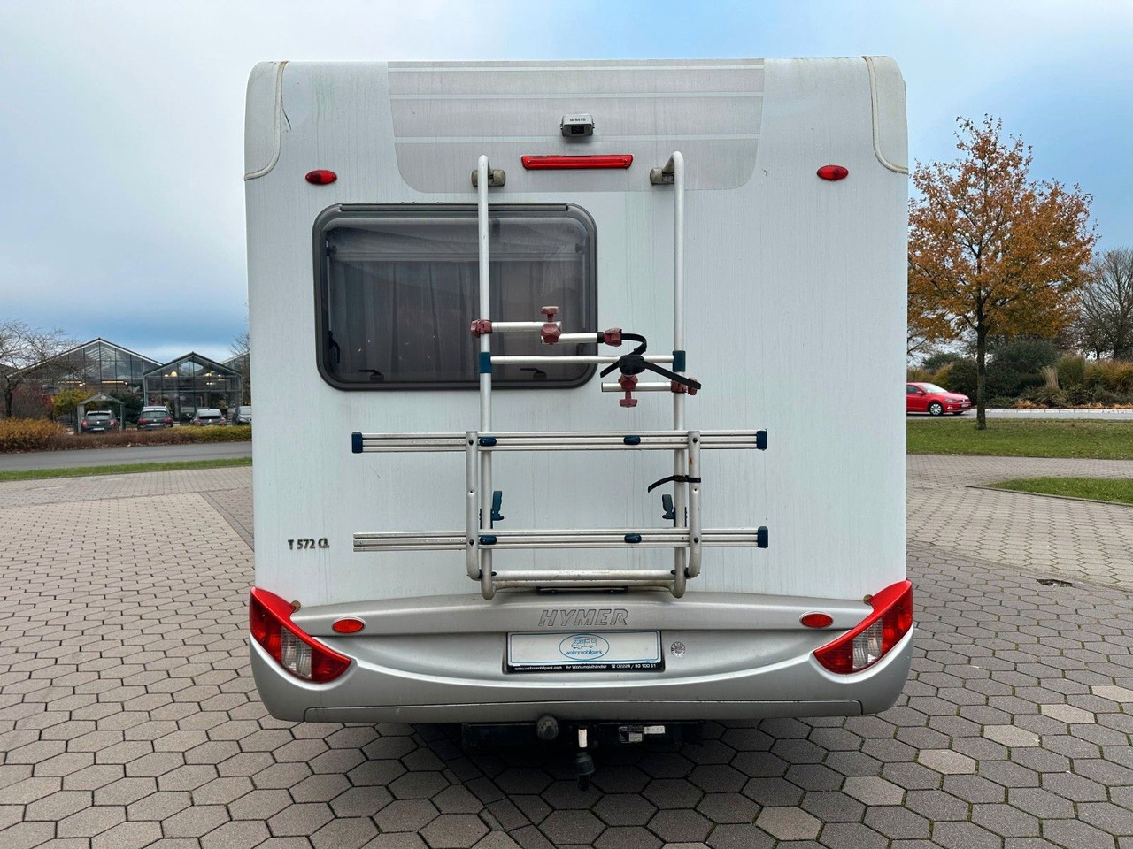HYMER / ERIBA / HYMERCAR TRAMP T 572 CL/Festbett/Klima/Markise HYMER / ERIBA / HYMERCAR TRAMP T 572 CL/Festbett/Klima/Markise - Autorulotă semi-integrată: Foto 5 HYMER / ERIBA / HYMERCAR TRAMP T 572 CL/Festbett/Klima/Markise HYMER / ERIBA / HYMERCAR TRAMP T 572 CL/Festbett/Klima/Markise - Autorulotă semi-integrată: Foto 5