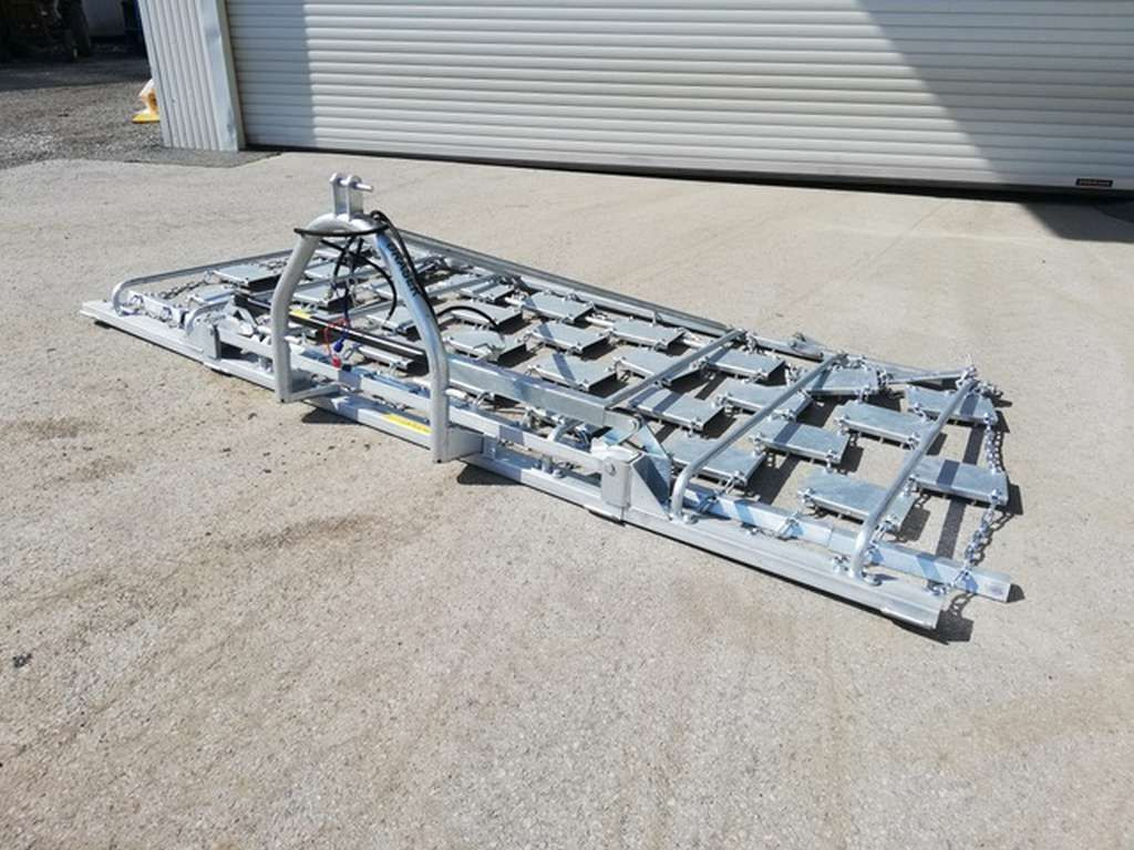 Gorenc Graser 4m R (14774) - Grapa de pajiste: Foto 1 Gorenc Graser 4m R (14774) - Grapa de pajiste: Foto 1