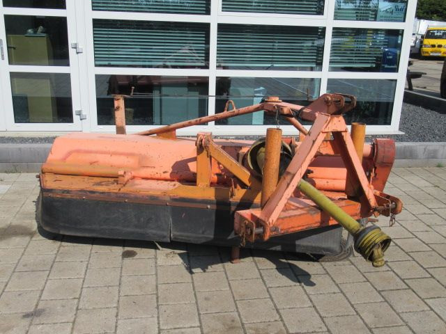 Agria 3Pt Hef Aftakas Borstel - Perie pentru Maşina comunala: Foto 5 Agria 3Pt Hef Aftakas Borstel - Perie pentru Maşina comunala: Foto 5