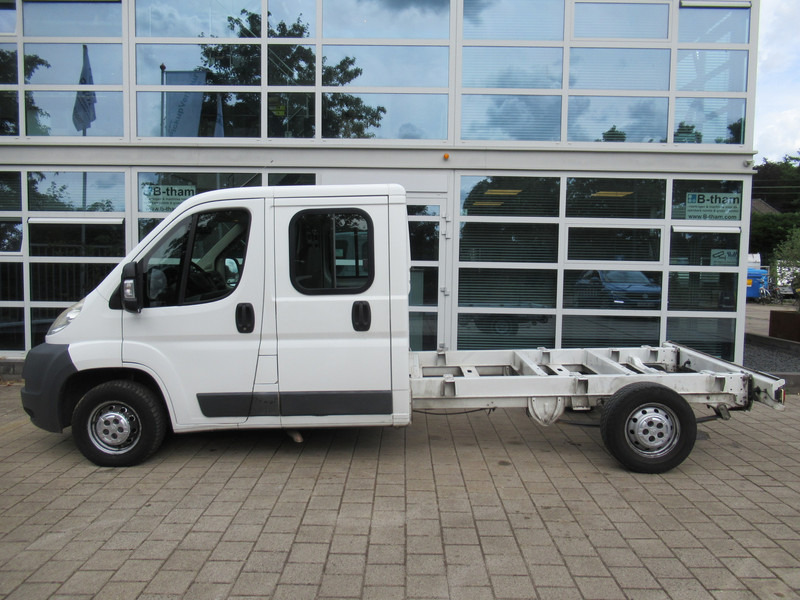 Citroën Jumper 35 2.2HDi 96KW L3 DOKA Dubbelcabine Chassis - Autoutilitară, Autoutilitară cabină dublă: Foto 2 Citroën Jumper 35 2.2HDi 96KW L3 DOKA Dubbelcabine Chassis - Autoutilitară, Autoutilitară cabină dublă: Foto 2