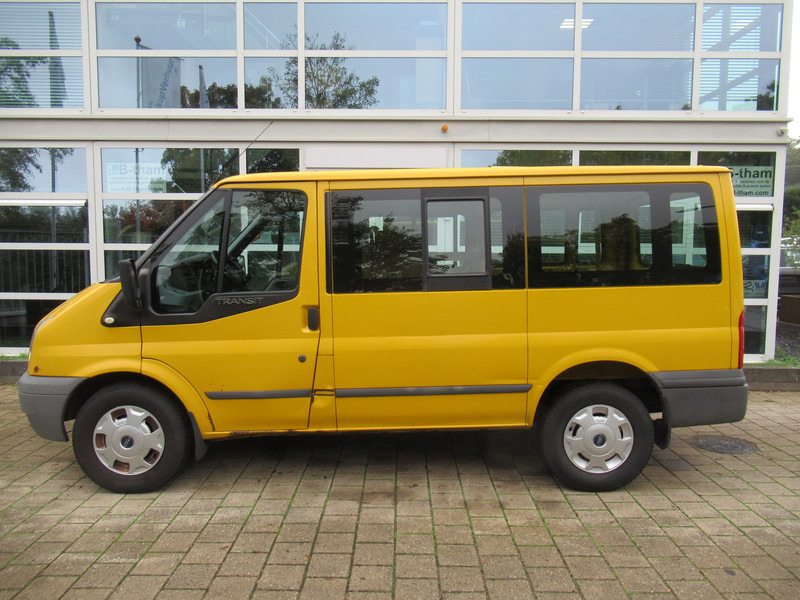 Ford Transit 140T330S 2.4 TDCI 103KW AWD 4x4 4WD - Autoutilitară compactă: Foto 3 Ford Transit 140T330S 2.4 TDCI 103KW AWD 4x4 4WD - Autoutilitară compactă: Foto 3