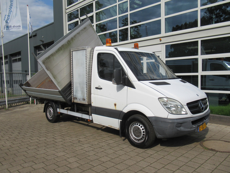 Mercedes-Benz Sprinter 310 2.2 CDI 70KW 366 3-Z./S./W. Kipper Tipper - Autoutilitară basculantă: Foto 3 Mercedes-Benz Sprinter 310 2.2 CDI 70KW 366 3-Z./S./W. Kipper Tipper - Autoutilitară basculantă: Foto 3