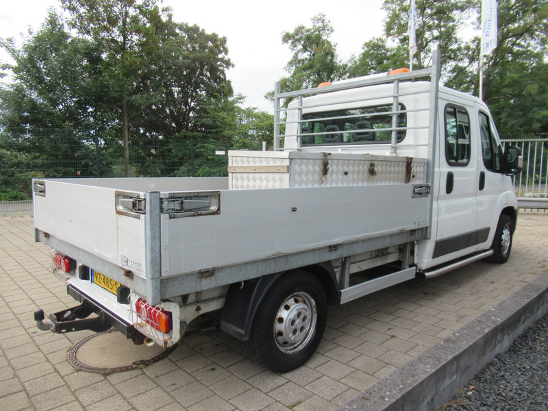 Peugeot Boxer 335 2.2 HDI L3 XR DOKA Dubbelcabine Engine broken - Autoutilitară cu platformă, Autoutilitară cabină dublă: Foto 4 Peugeot Boxer 335 2.2 HDI L3 XR DOKA Dubbelcabine Engine broken - Autoutilitară cu platformă, Autoutilitară cabină dublă: Foto 4