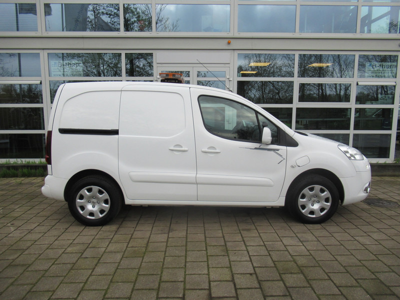 Peugeot Partner Full Electric Venturi Origin 3-Zit / Seat - Autoutilitară compactă, Autoutilitară electrică: Foto 2 Peugeot Partner Full Electric Venturi Origin 3-Zit / Seat - Autoutilitară compactă, Autoutilitară electrică: Foto 2