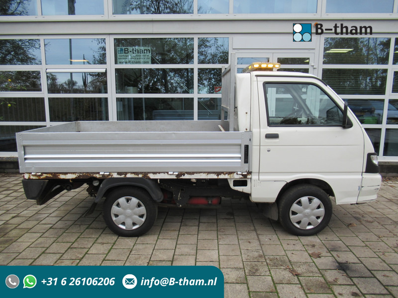 Piaggio Porter 1.3i 46KW Extra PICKUP Bi-Fuel Benzine - CNG - Autoutilitară cu platformă: Foto 1 Piaggio Porter 1.3i 46KW Extra PICKUP Bi-Fuel Benzine - CNG - Autoutilitară cu platformă: Foto 1